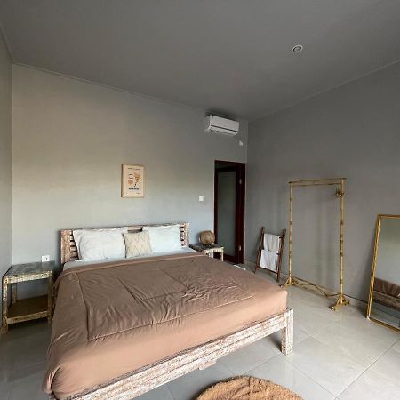 Tyana Private Room In Batu Bolong 26 Canggu Exterior foto
